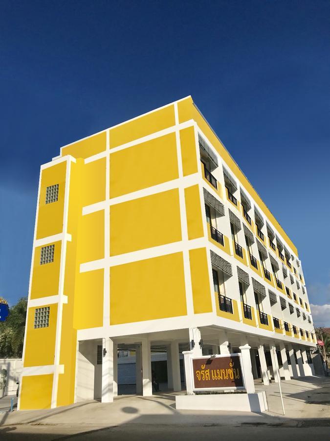 Jarat Mansion Hotel สุรินทร์ ภายนอก รูปภาพ