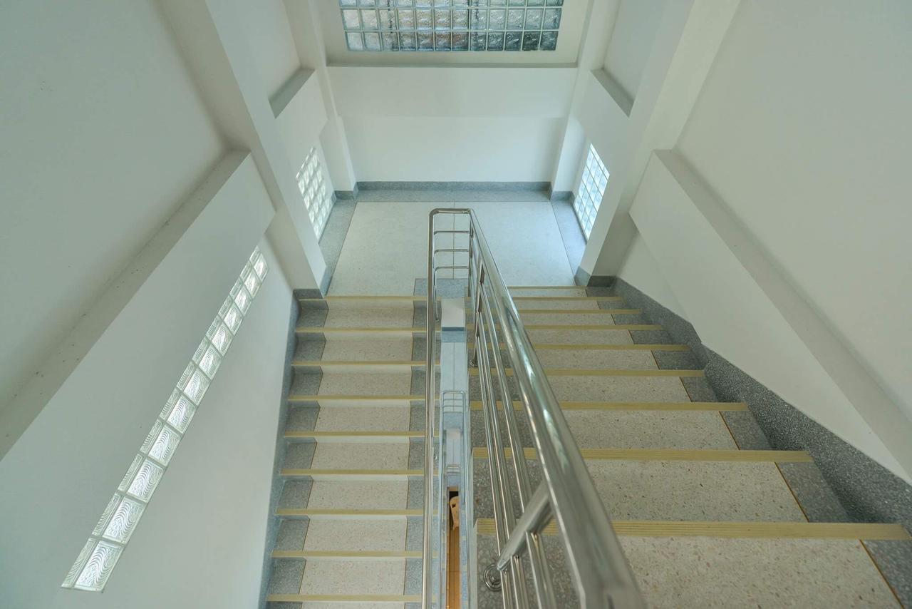 Jarat Mansion Hotel สุรินทร์ ภายนอก รูปภาพ